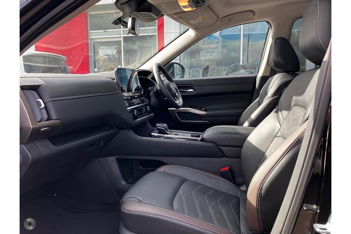 2023 Nissan Pathfinder Ti-L R53