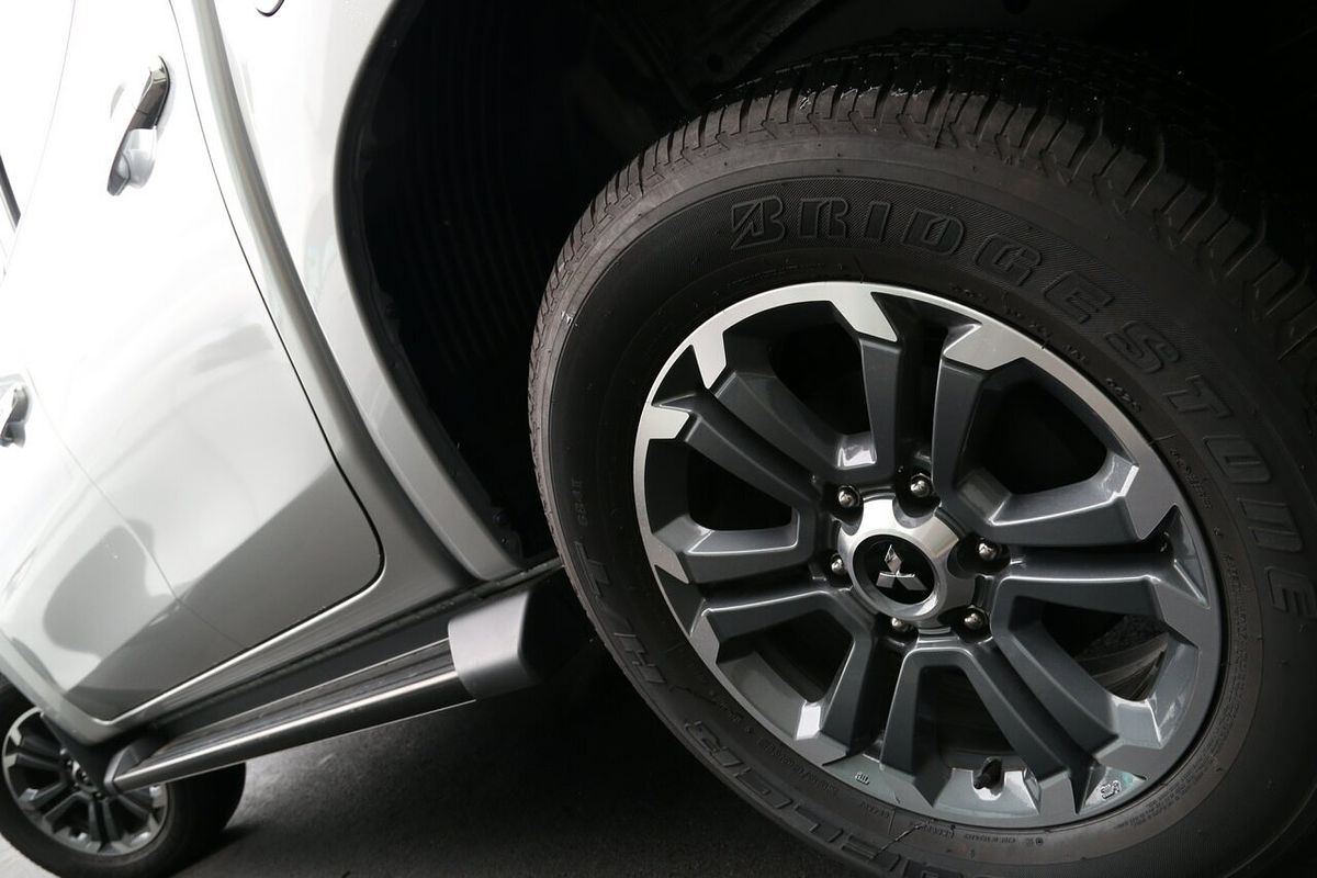 2023 Mitsubishi Triton GLS MR 4X4
