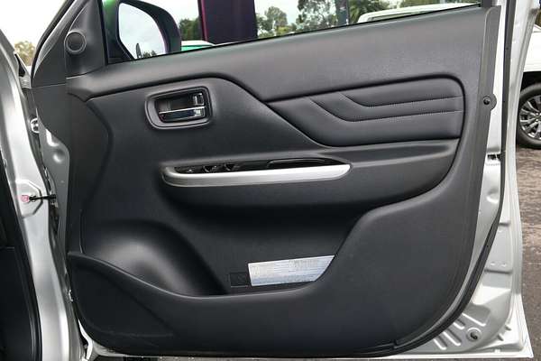2023 Mitsubishi Triton GLS MR 4X4