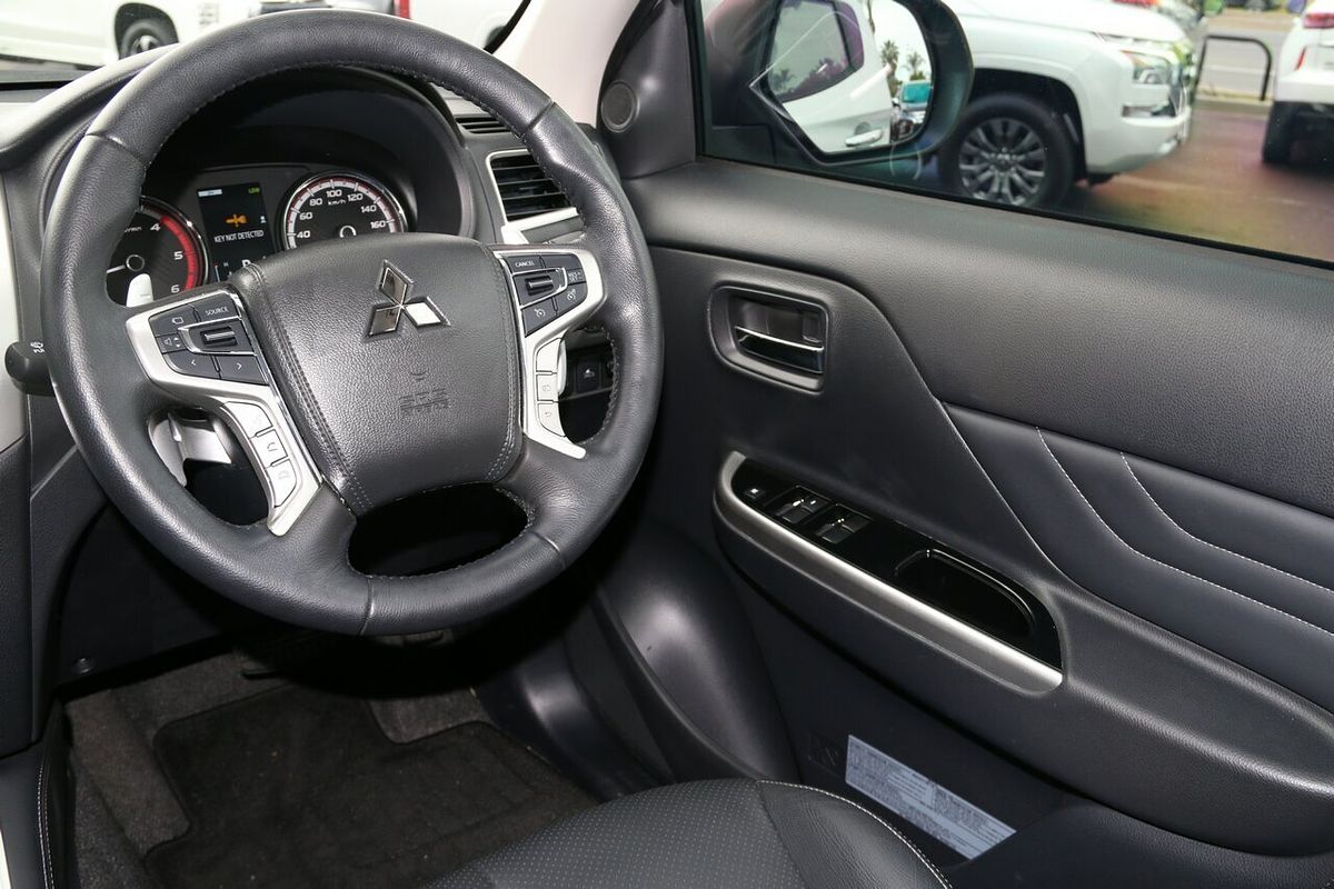 2023 Mitsubishi Triton GLS MR 4X4