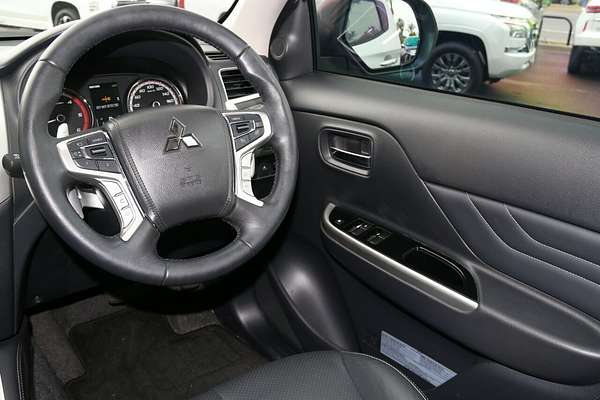 2023 Mitsubishi Triton GLS MR 4X4
