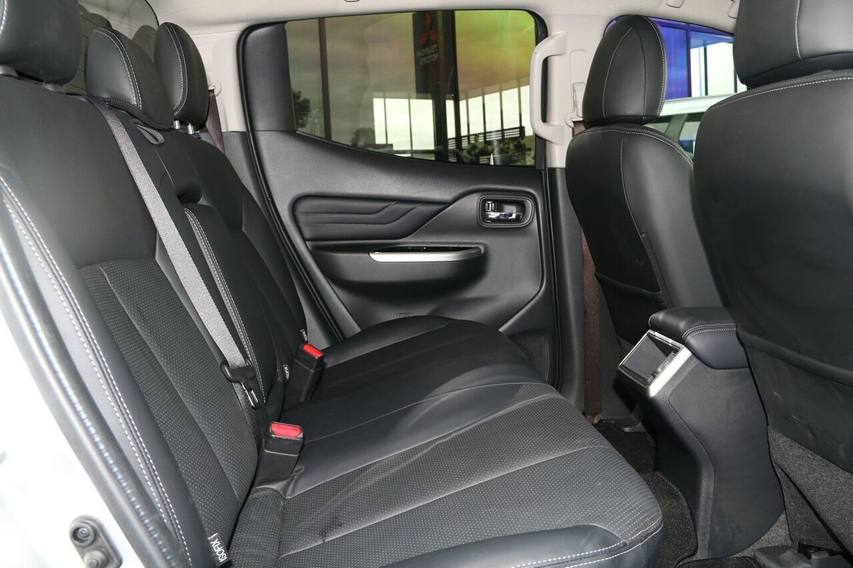 2023 Mitsubishi Triton GLS MR 4X4