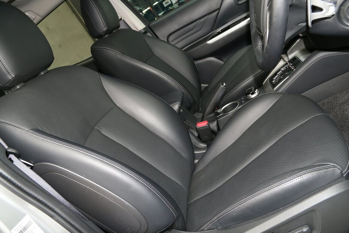 2023 Mitsubishi Triton GLS MR 4X4