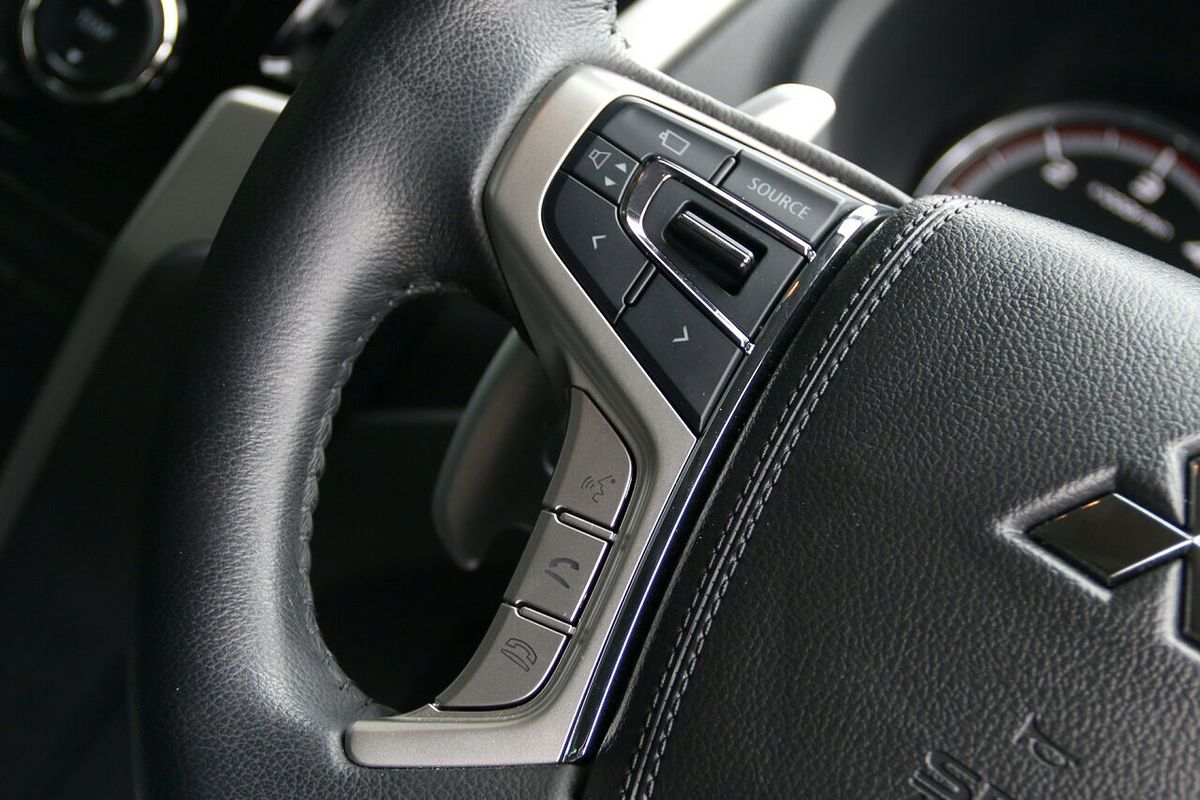 2023 Mitsubishi Triton GLS MR 4X4