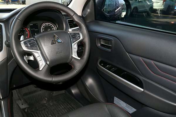 2023 Mitsubishi Triton GLS MR 4X4