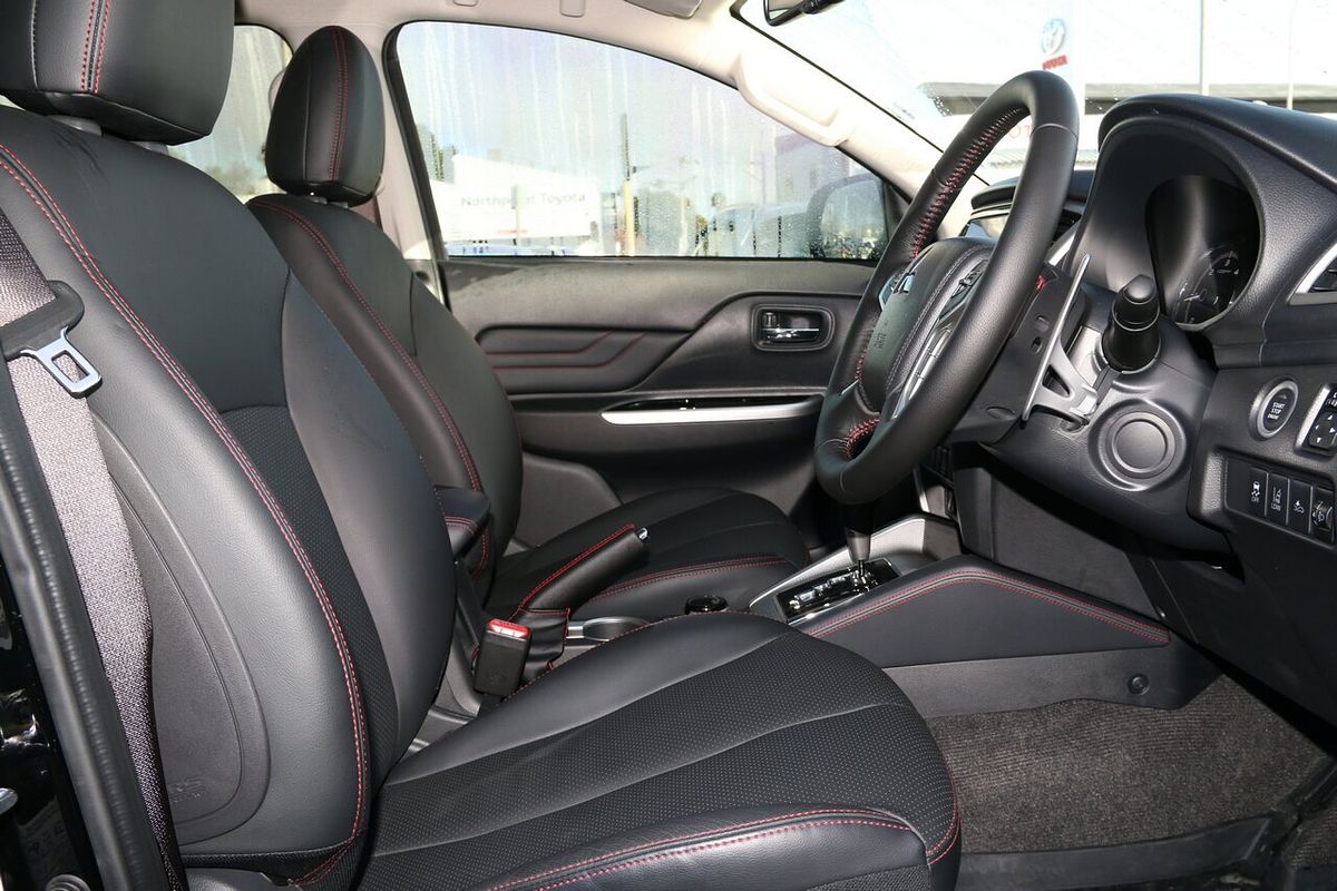 2023 Mitsubishi Triton GLS MR 4X4