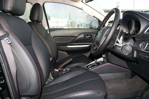 2023 Mitsubishi Triton GLS MR 4X4