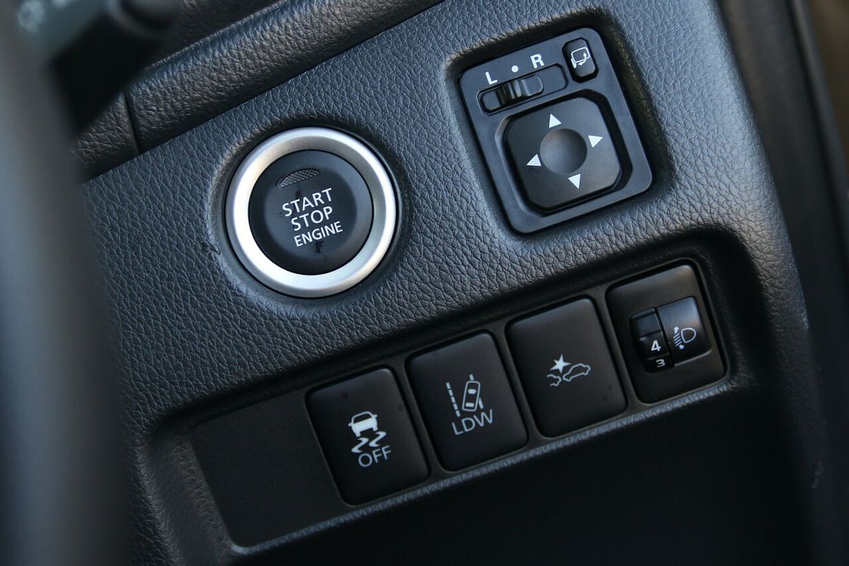 2023 Mitsubishi Triton GLS MR 4X4