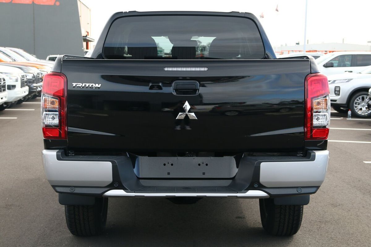 2023 Mitsubishi Triton GLX-R MR 4X4