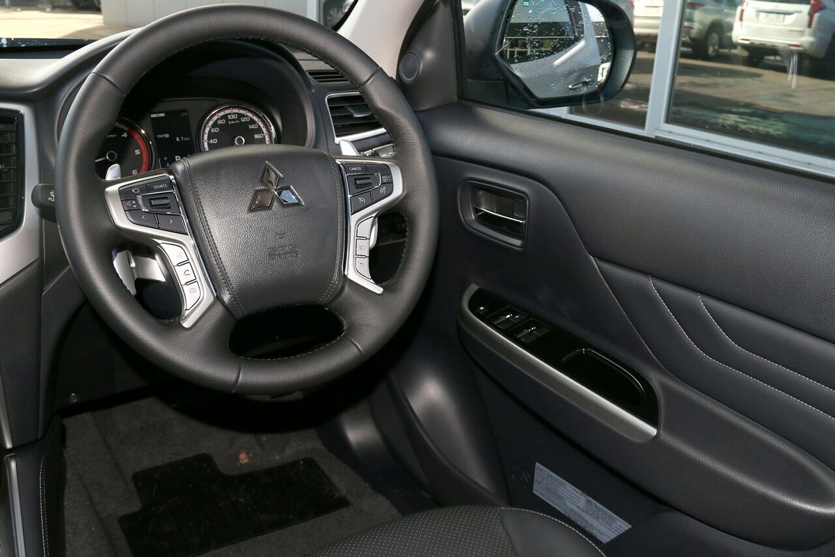 2023 Mitsubishi Triton GLS MR 4X4