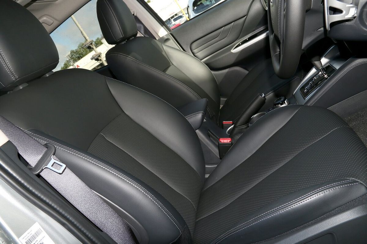 2023 Mitsubishi Triton GLS MR 4X4