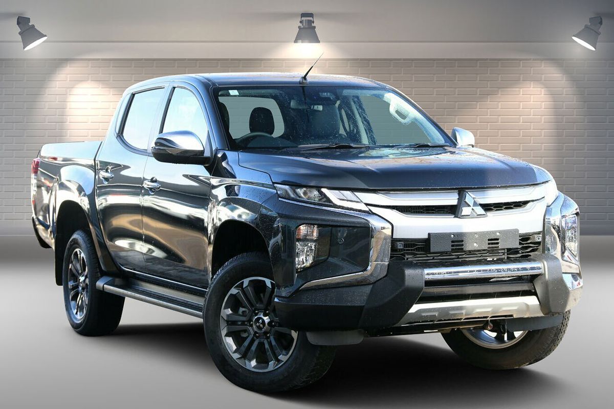 2023 Mitsubishi Triton GLS MR 4X4