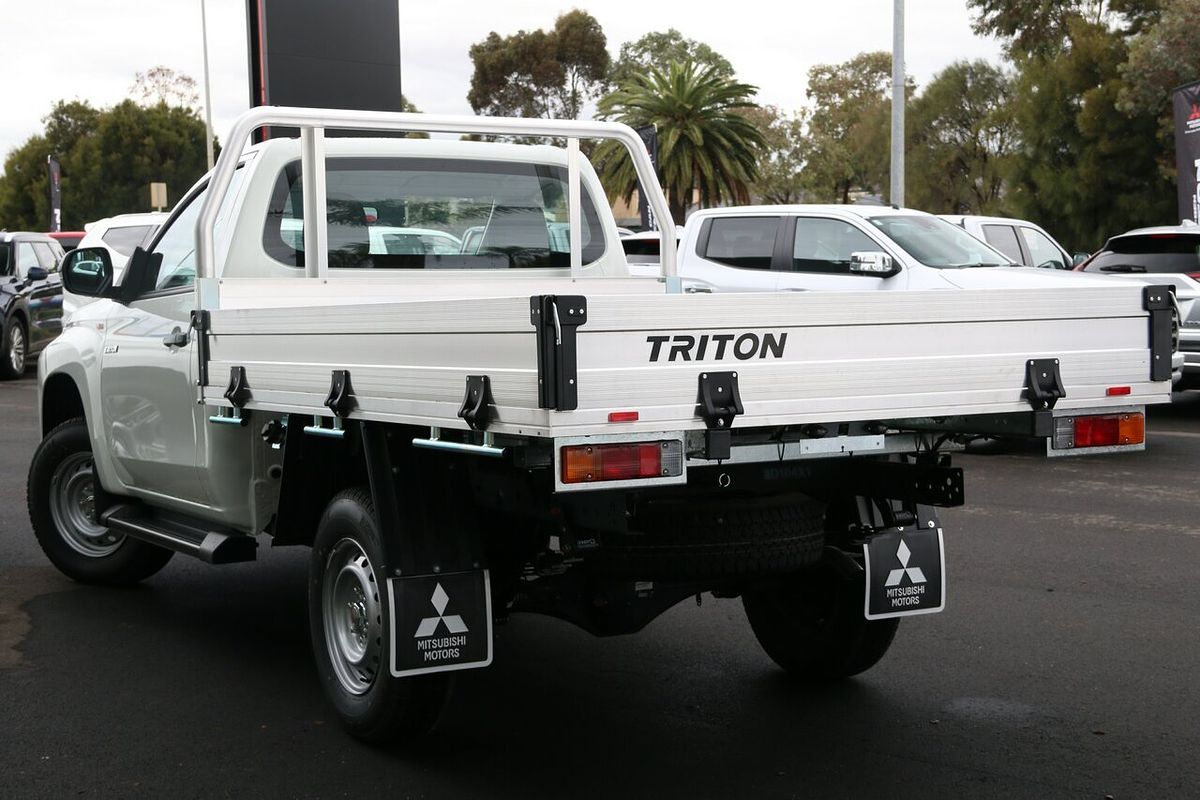 2024 Mitsubishi Triton GLX MR Rear Wheel Drive