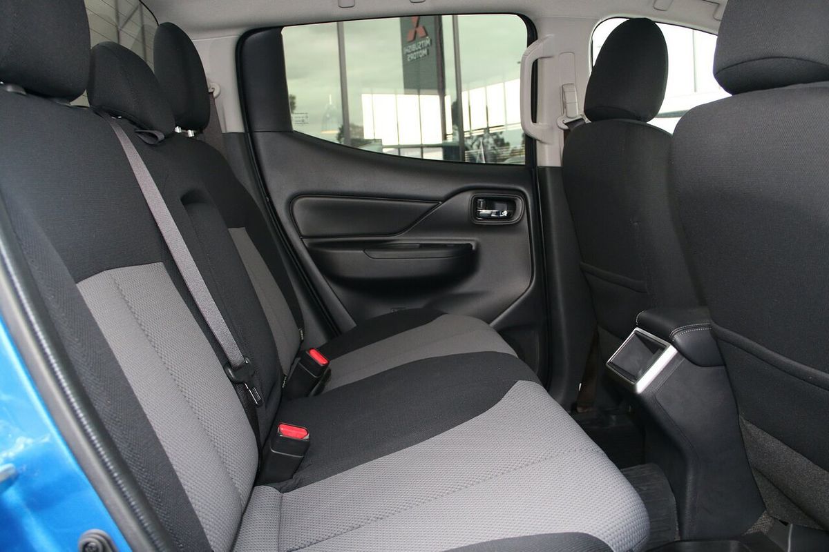 2023 Mitsubishi Triton GLX-R MR 4X4