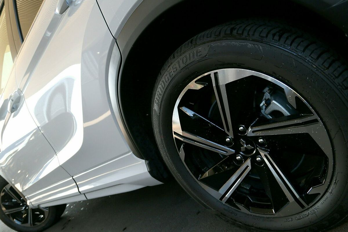 2023 Mitsubishi Eclipse Cross PHEV Exceed YB