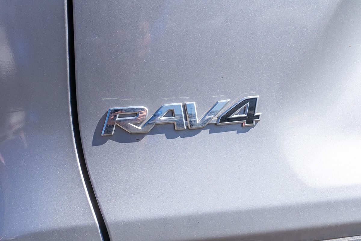 2019 Toyota RAV4 GXL AXAH52R