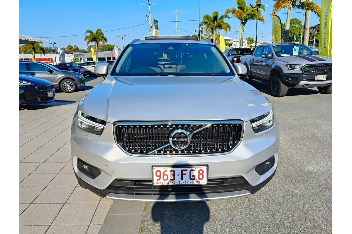 2018 Volvo XC40 T5 Momentum