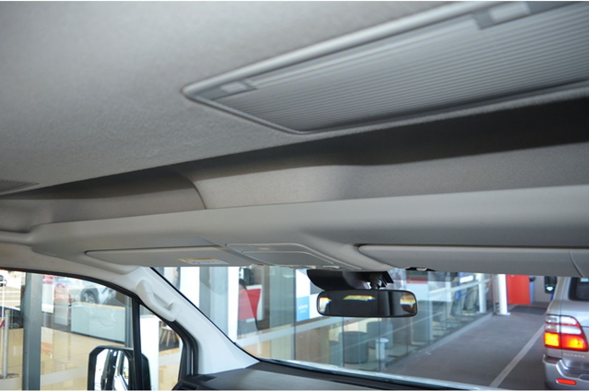 2019 Toyota Hiace Commuter GDH322R