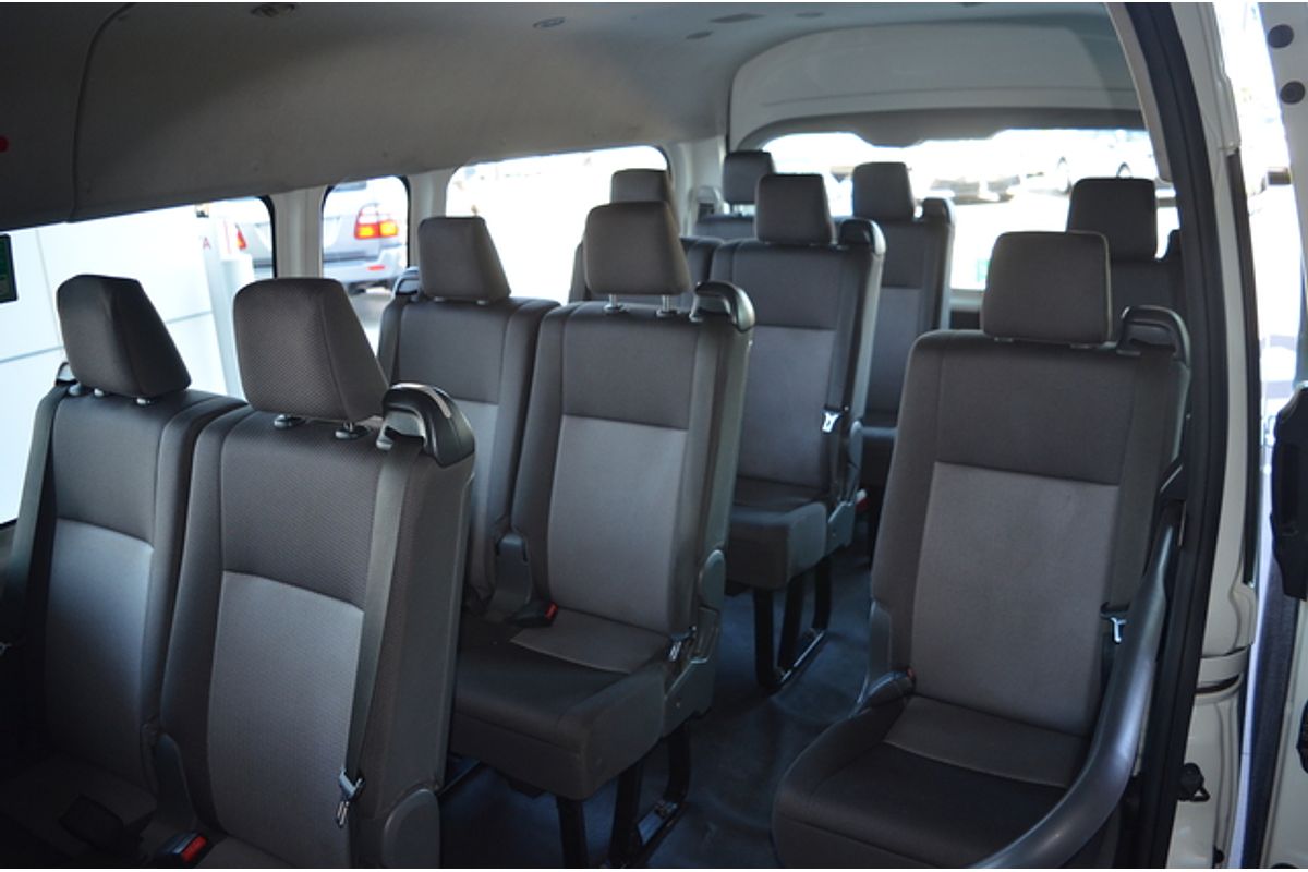 2019 Toyota Hiace Commuter GDH322R