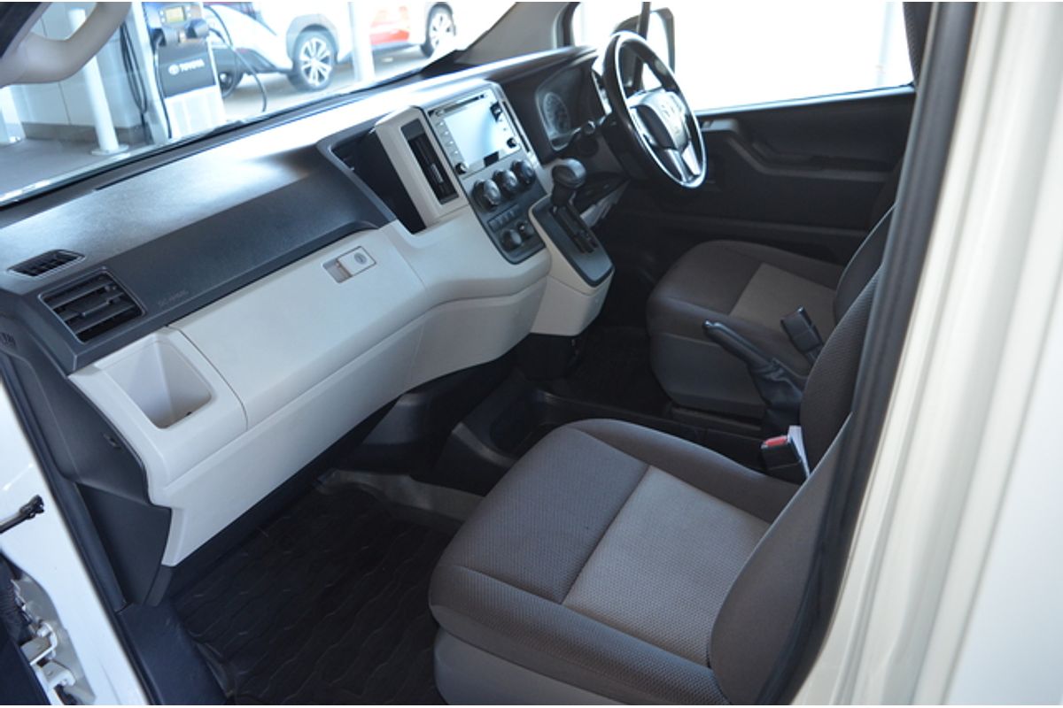 2019 Toyota Hiace Commuter GDH322R