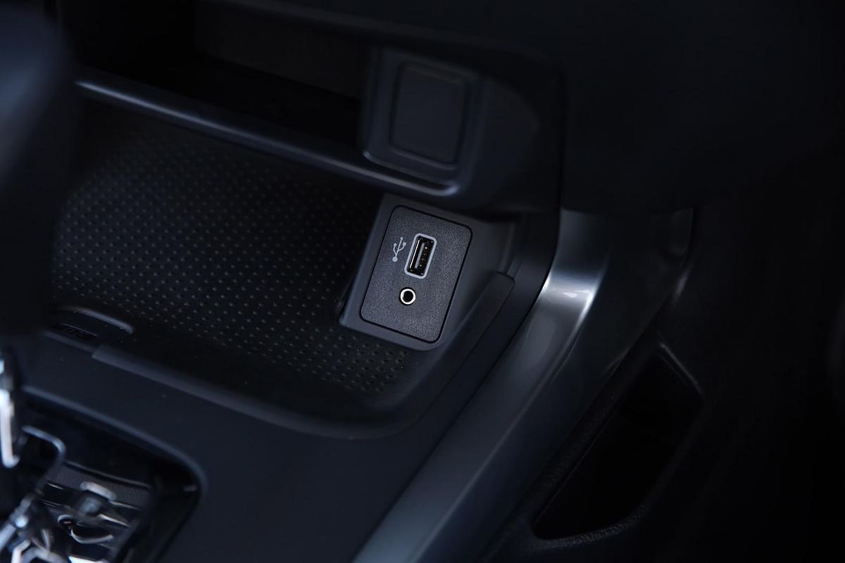 2024 Nissan Navara SL D23 Rear Wheel Drive
