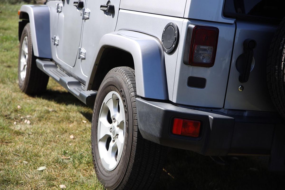 2015 Jeep Wrangler Unlimited Overland JK