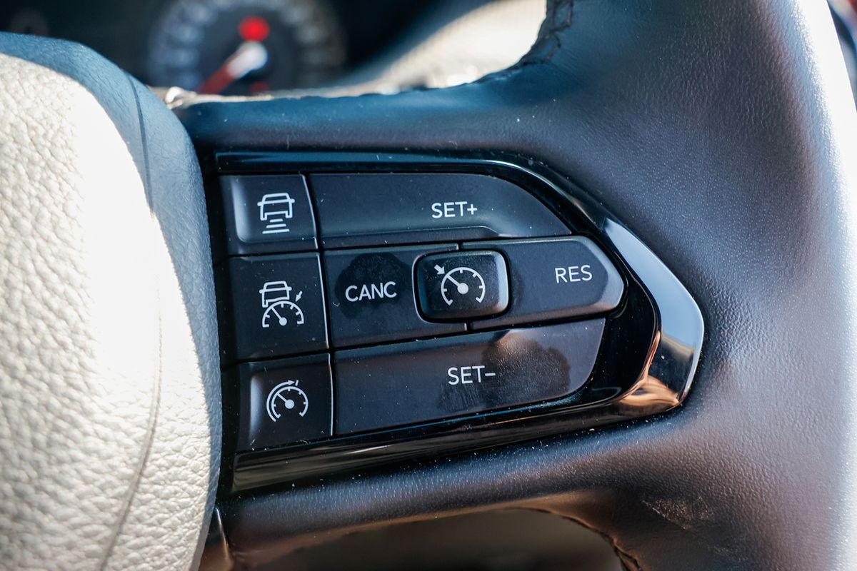 2022 Jeep Compass Night Eagle M6