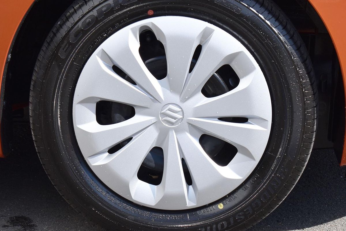 2024 Suzuki Swift Hybrid UZ