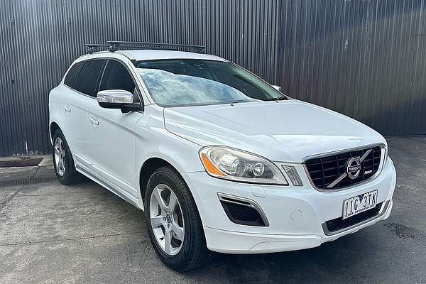 2012 Volvo XC60 T6 R-Design