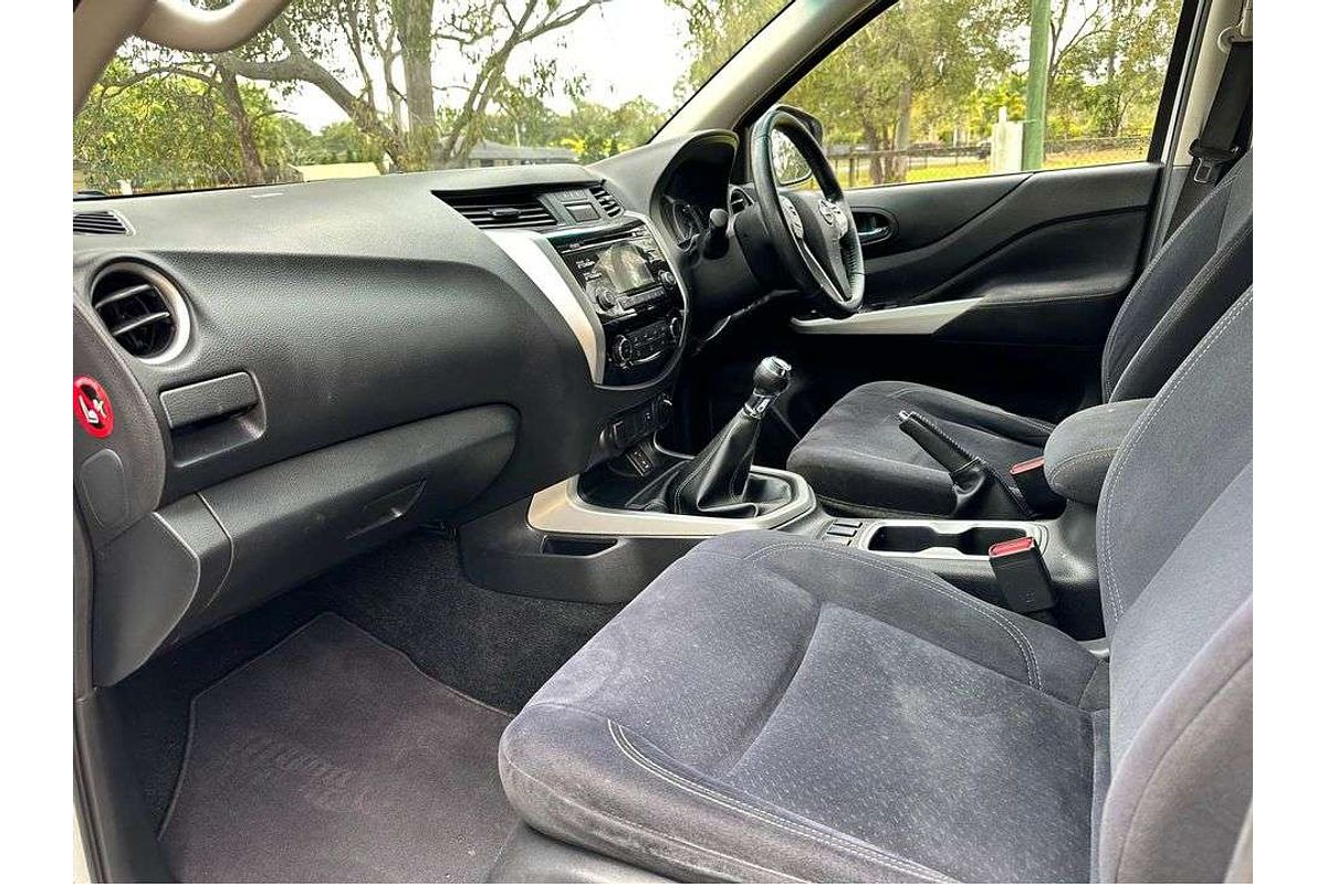 2015 Nissan Navara ST-X D23 4X4