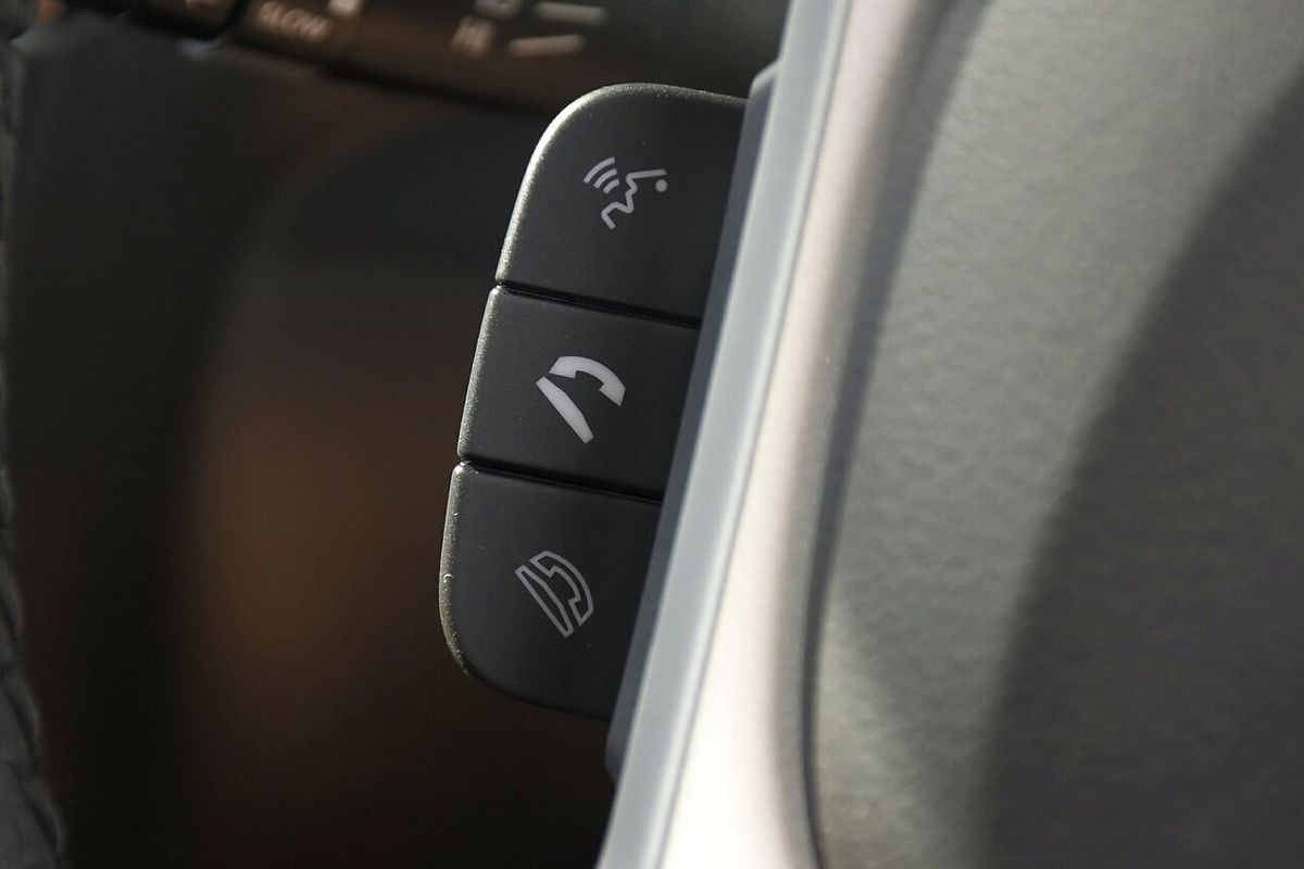 2023 Suzuki Vitara Shadow LY Series II