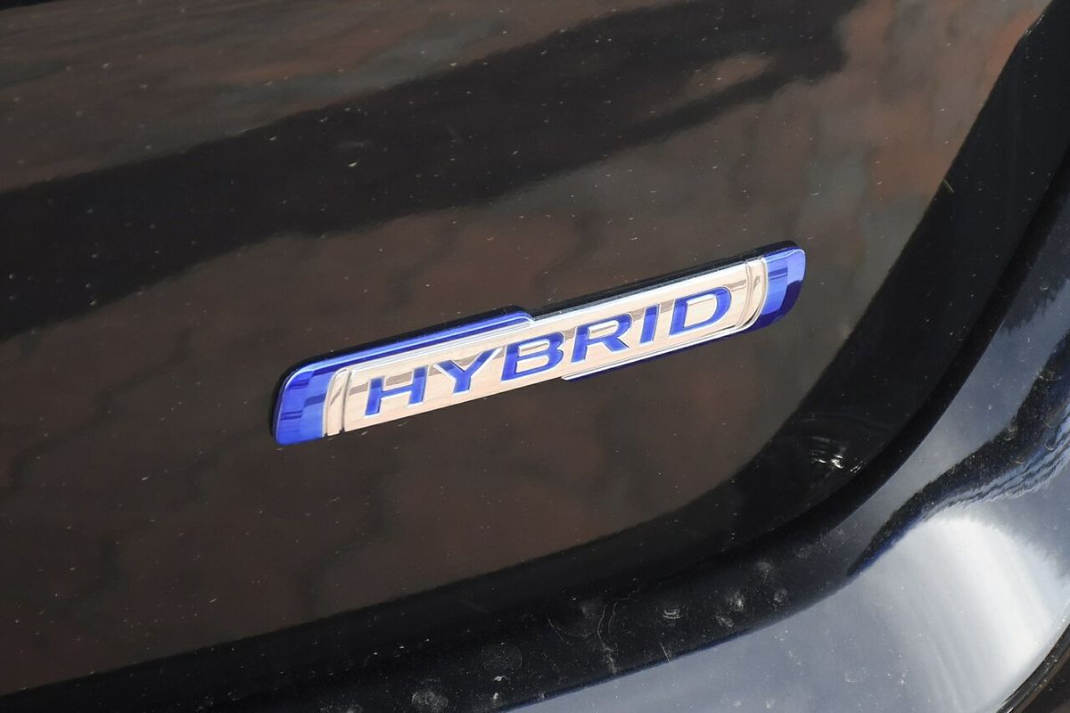 2024 Suzuki Swift Hybrid UZ