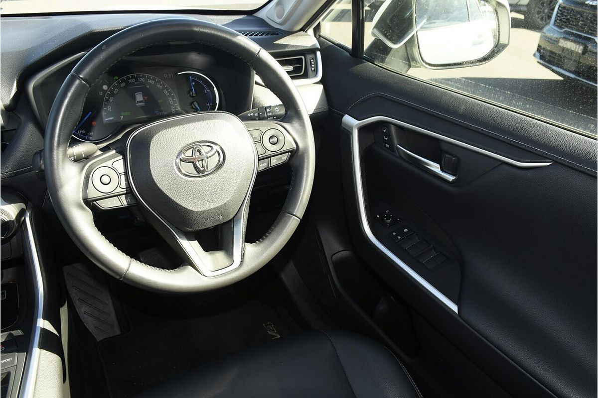 2020 Toyota RAV4 Cruiser AXAH52R