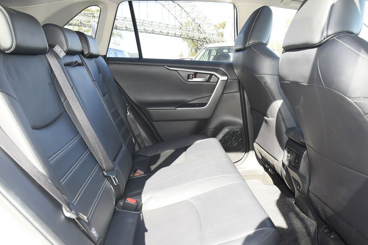 2020 Toyota RAV4 Cruiser AXAH52R