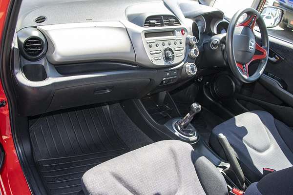 2011 Honda Jazz VTi GE