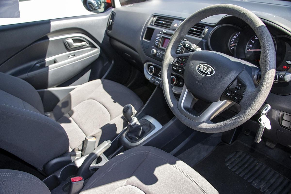 2013 Kia Rio S UB