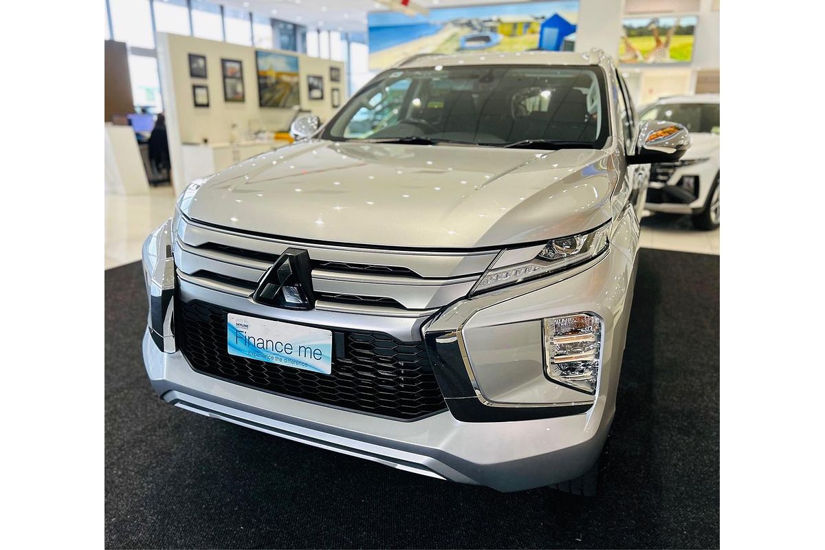 2022 Mitsubishi Pajero Sport GLS QF