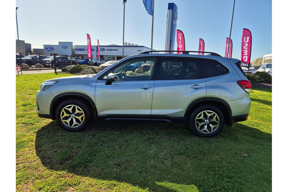2020 Subaru Forester 2.5i S5