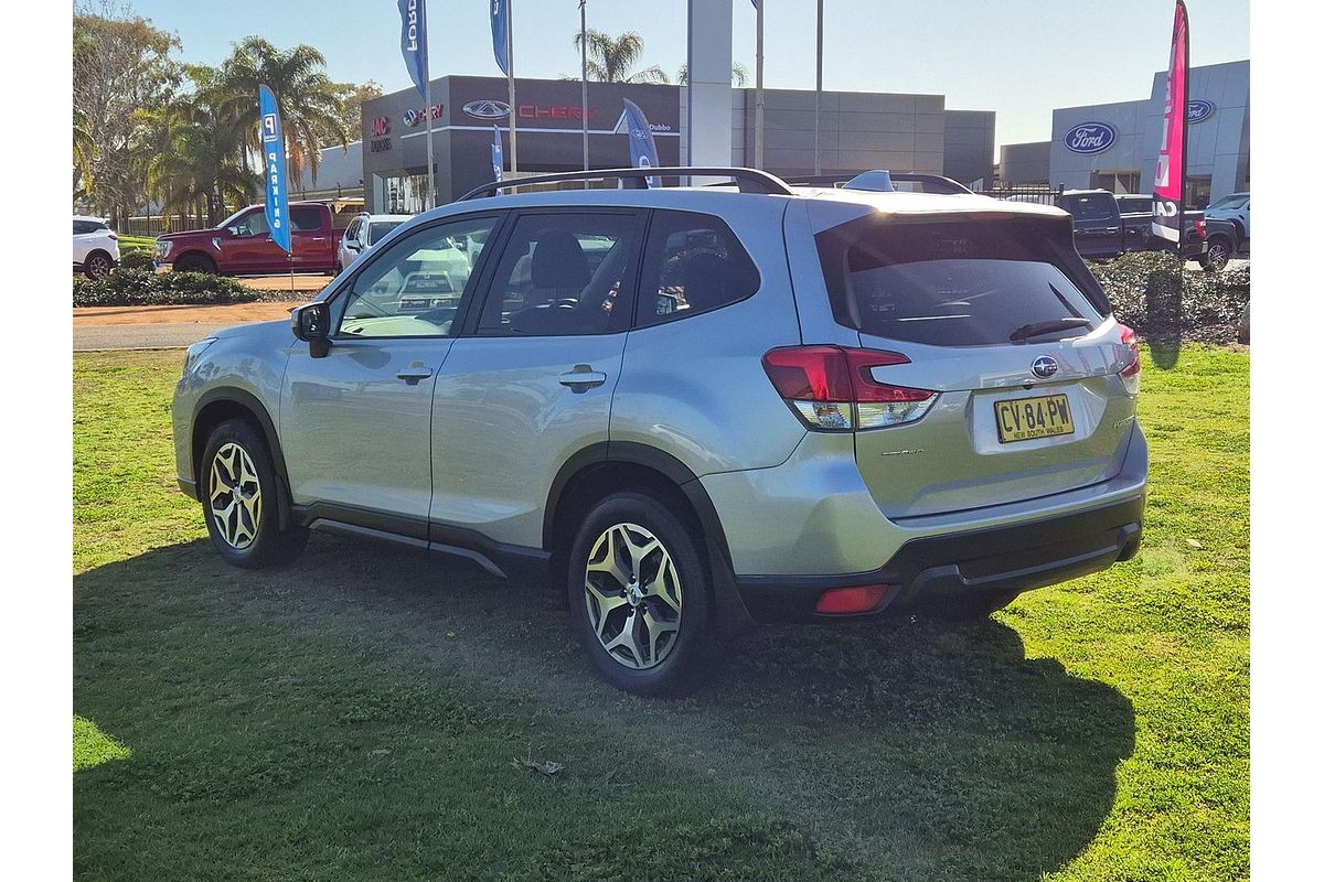 2020 Subaru Forester 2.5i S5