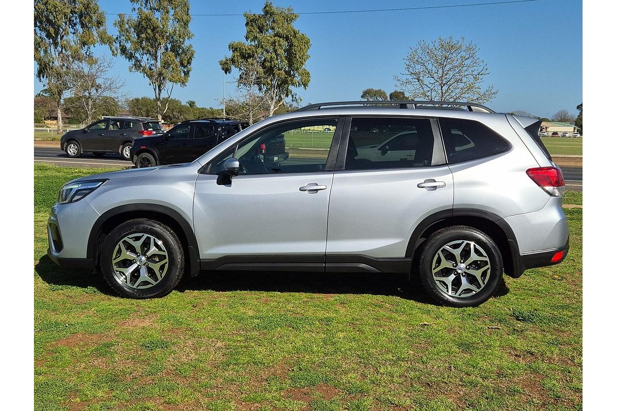 2020 Subaru Forester 2.5i S5