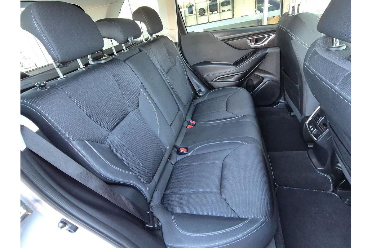 2020 Subaru Forester 2.5i S5