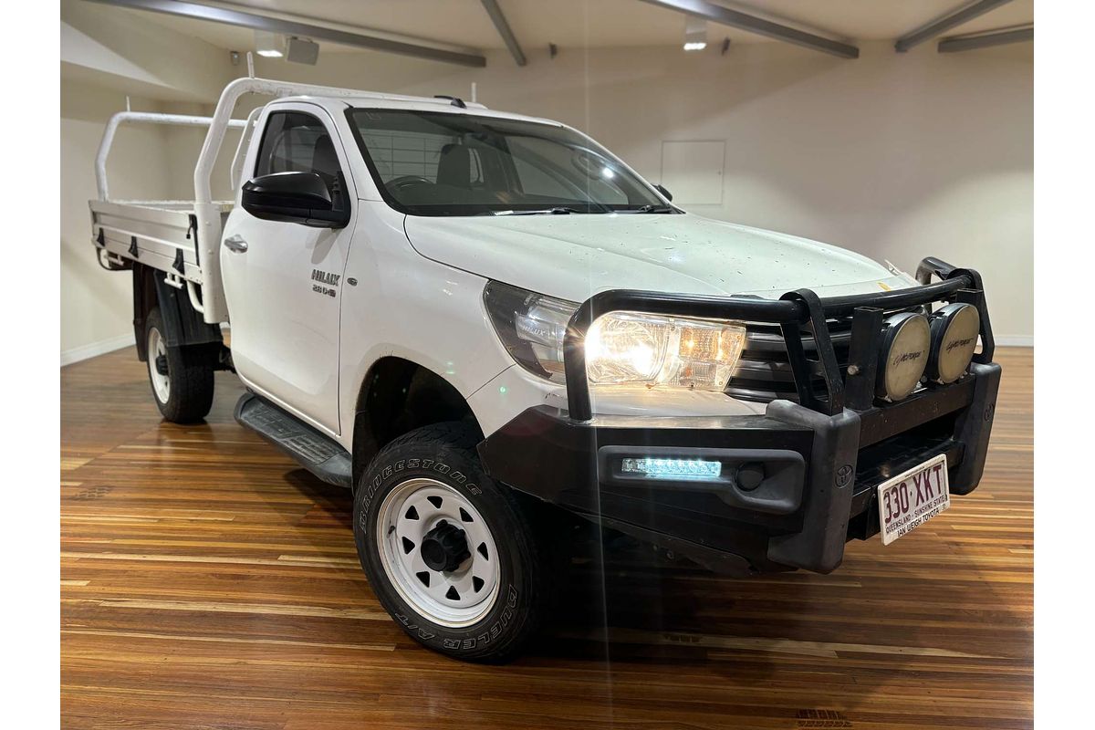 2017 Toyota Hilux SR GUN126R 4X4