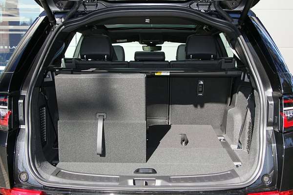 2024 Land Rover Discovery Sport P250 Dynamic SE L550