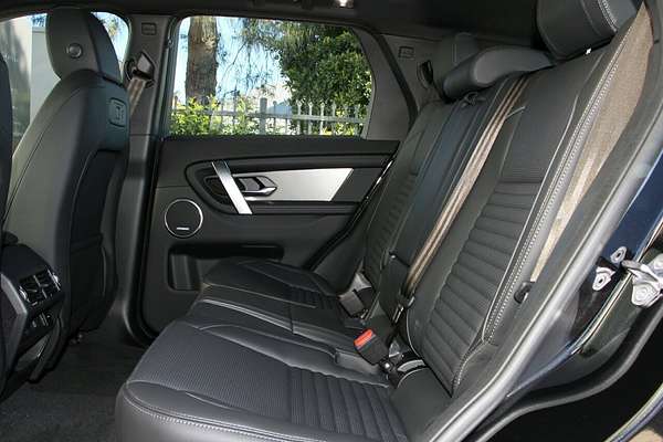 2024 Land Rover Discovery Sport P250 Dynamic SE L550