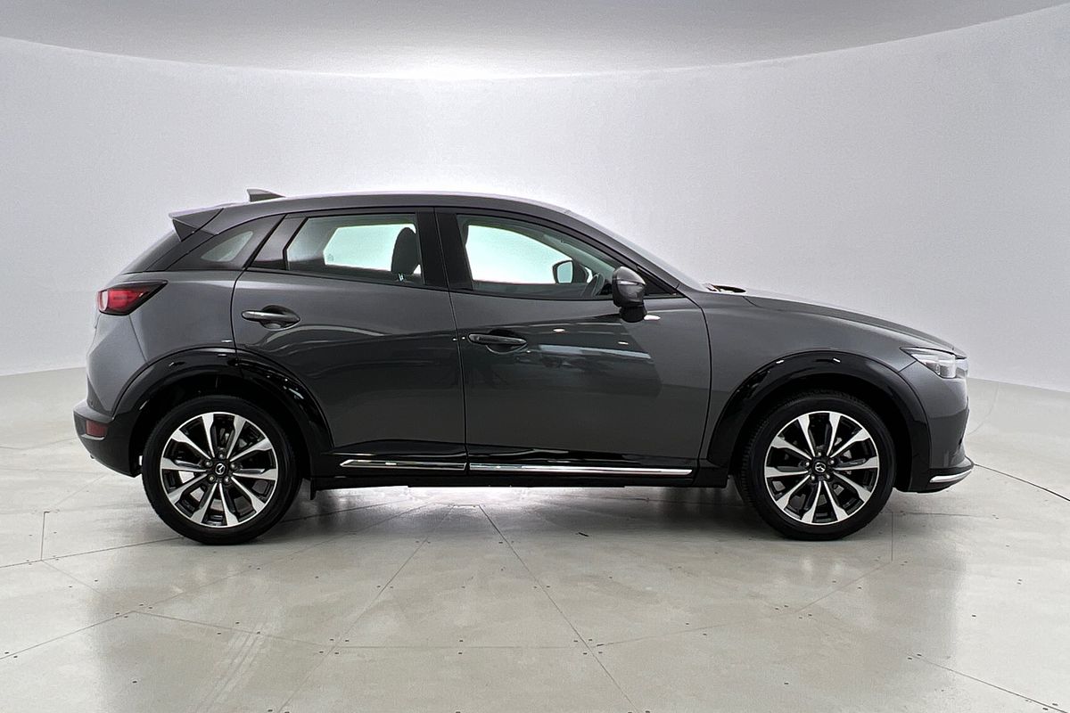 2023 Mazda CX-3 sTouring DK