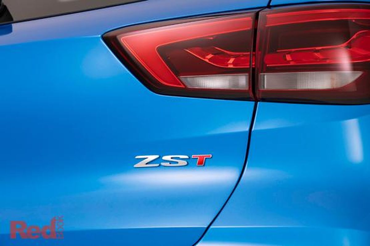 2023 MG ZST Excite
