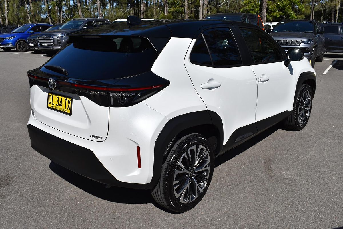 2023 Toyota Yaris Cross Urban MXPB10R