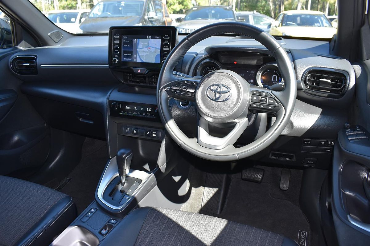 2023 Toyota Yaris Cross Urban MXPB10R