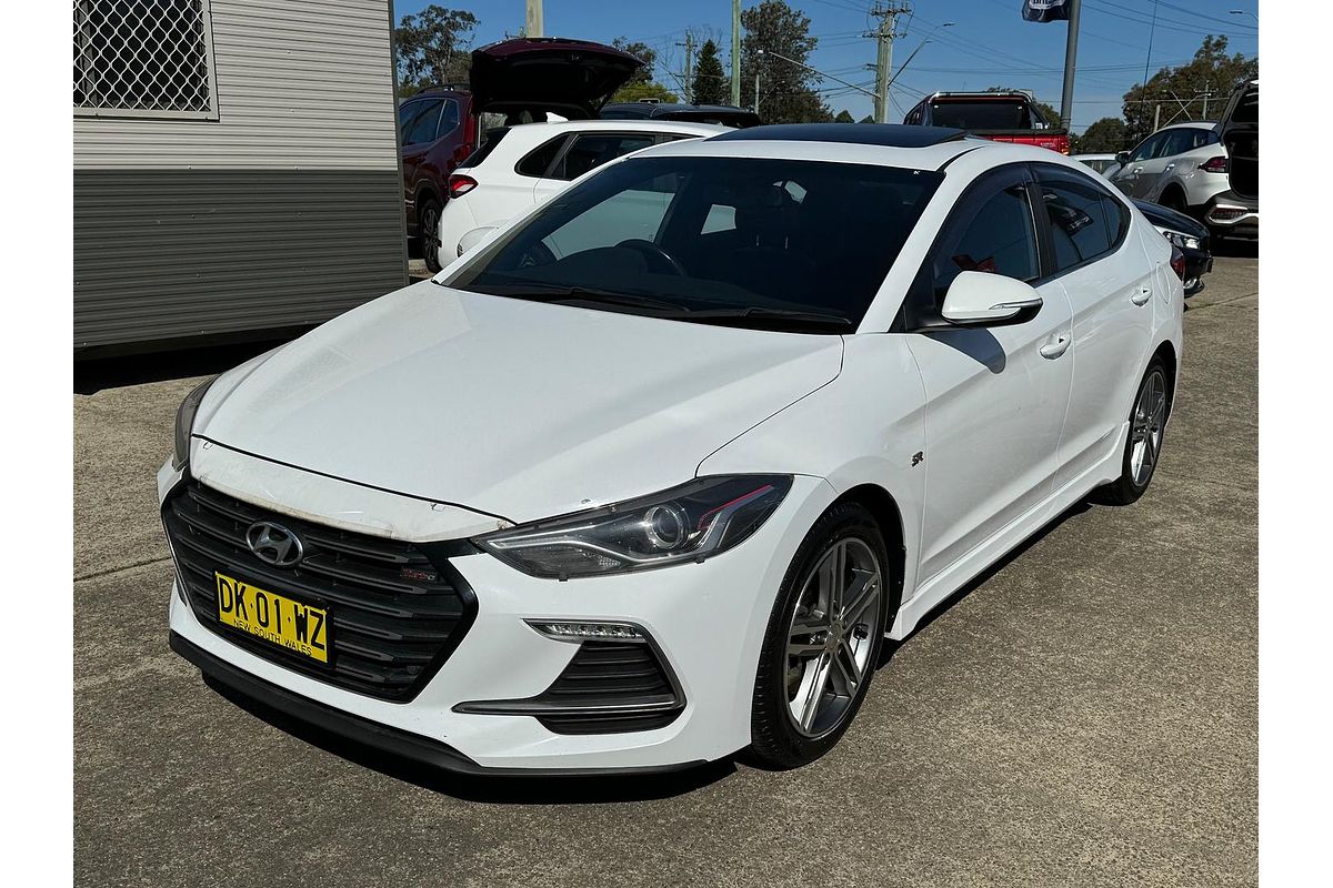 2016 Hyundai Elantra SR Turbo AD