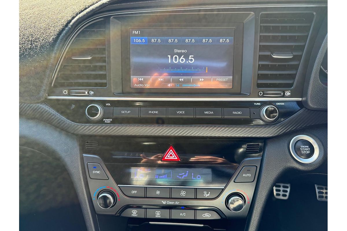 2016 Hyundai Elantra SR Turbo AD